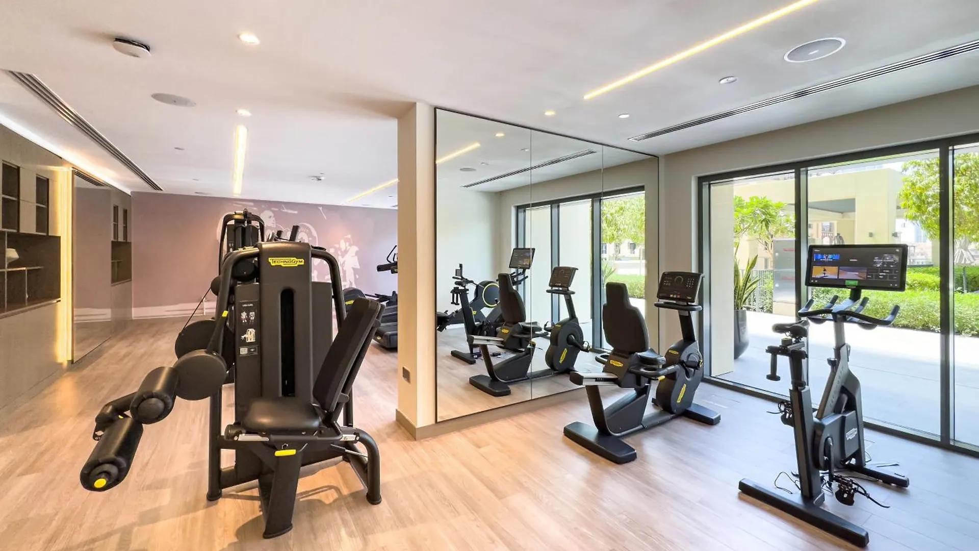 Luxurious 2Bdr Apt In Burj Royale With Burj Khalifa Views Opposite Dubai Mall United Arab Emirates