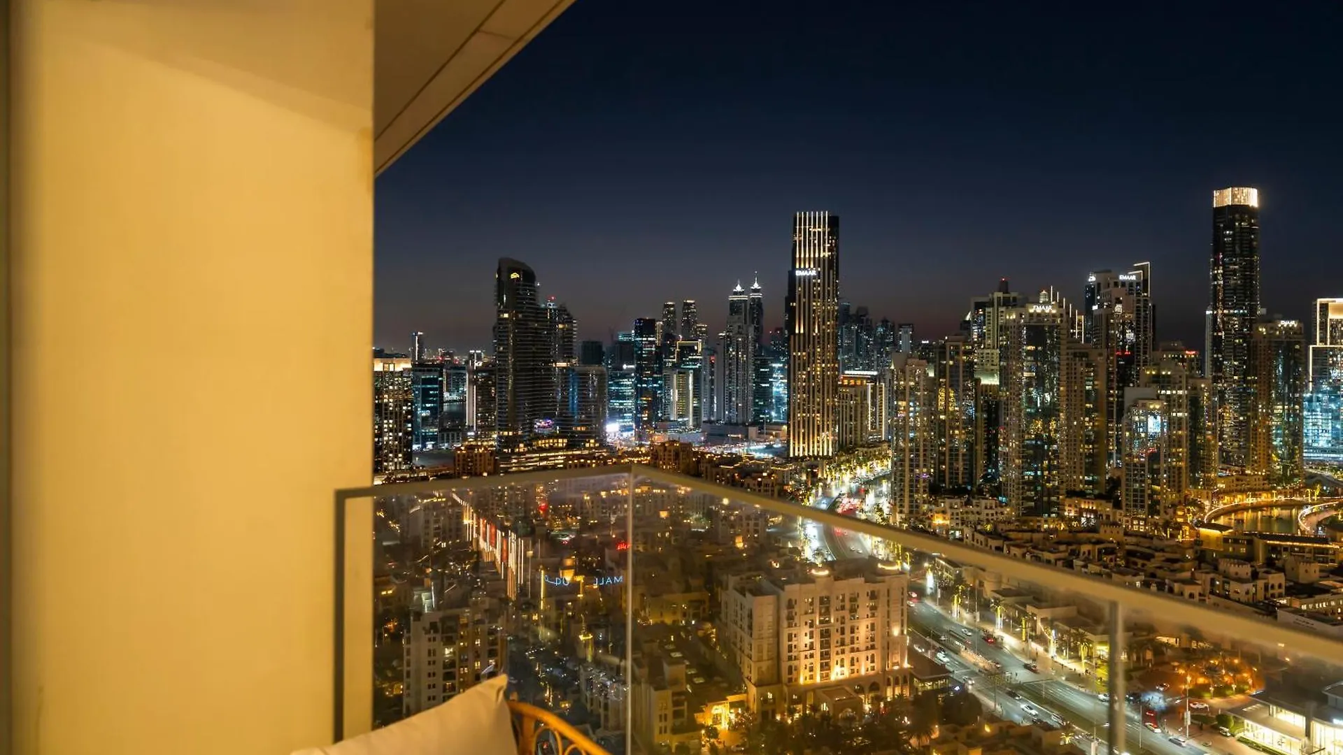 Luxurious 2Bdr Apt In Burj Royale With Burj Khalifa Views Opposite Dubai Mall