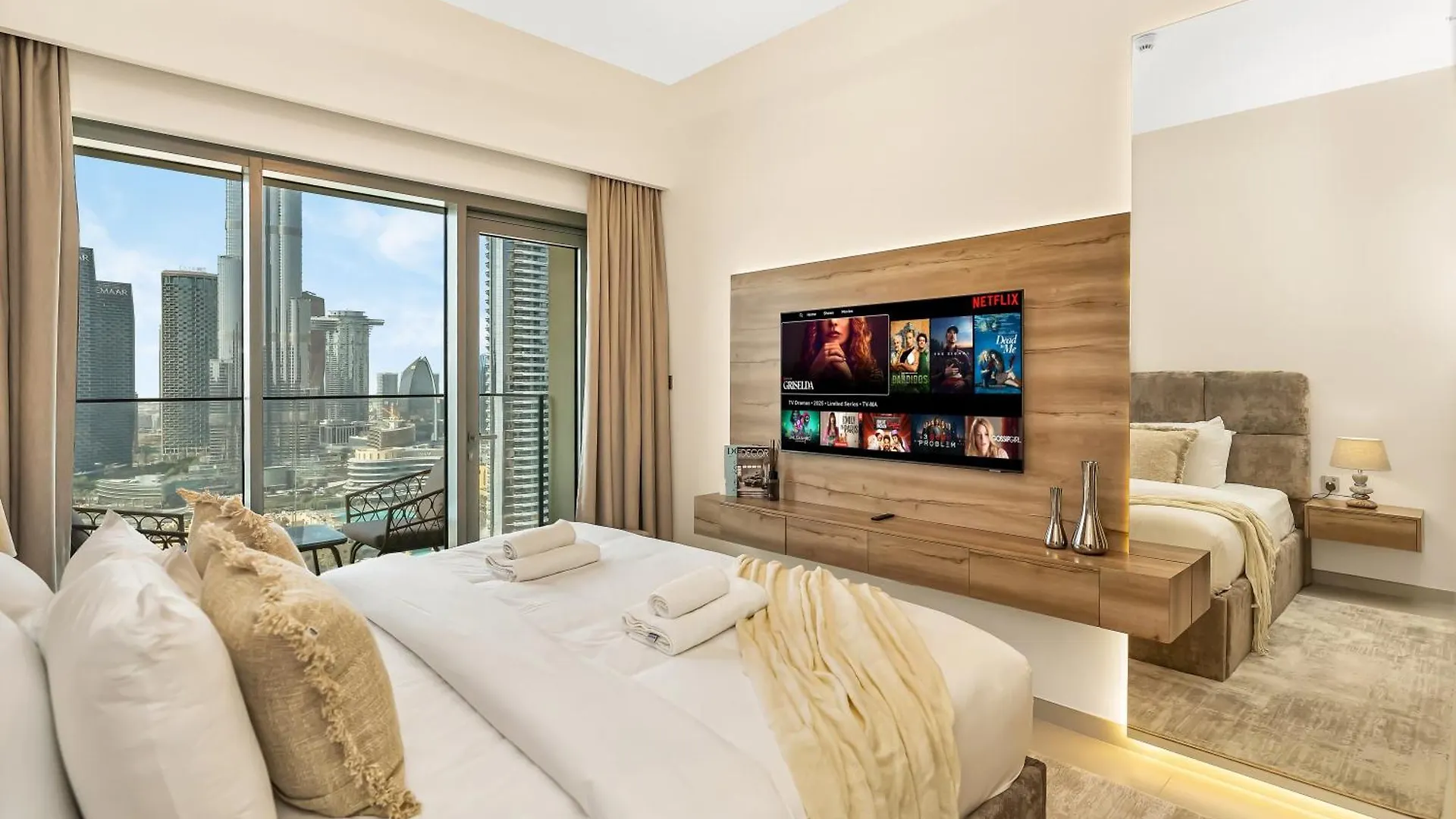 Luxurious 2Bdr Apt In Burj Royale With Burj Khalifa Views Opposite Dubai Mall